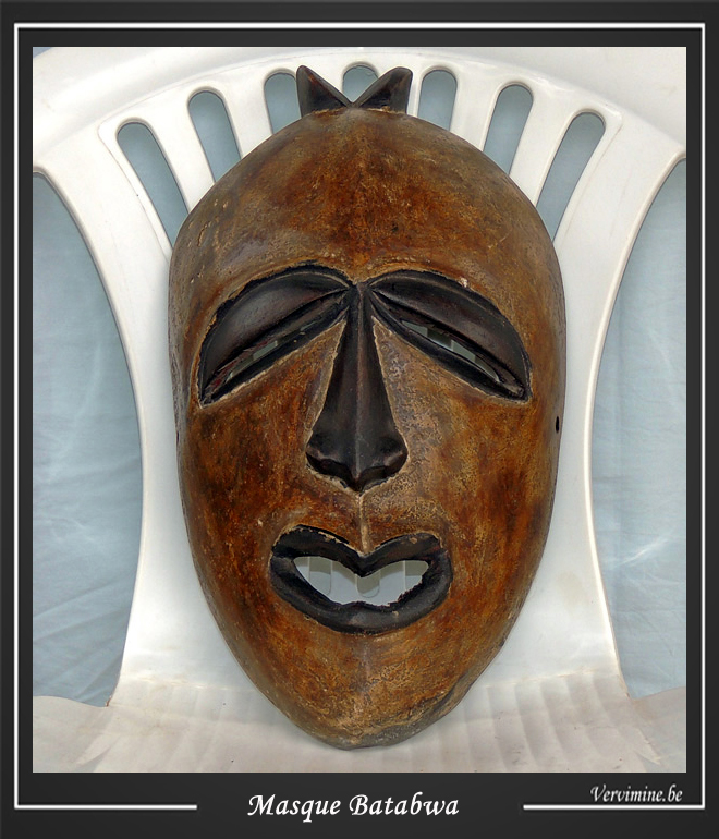 Masque Batabwa du Congo