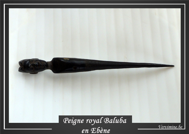 Peigne royal Baluba dtails